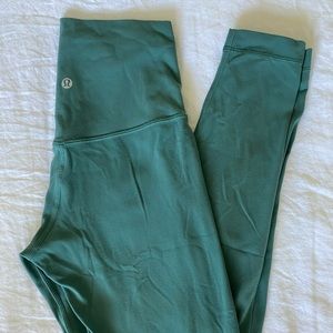 Lululemon Aligns 28’’